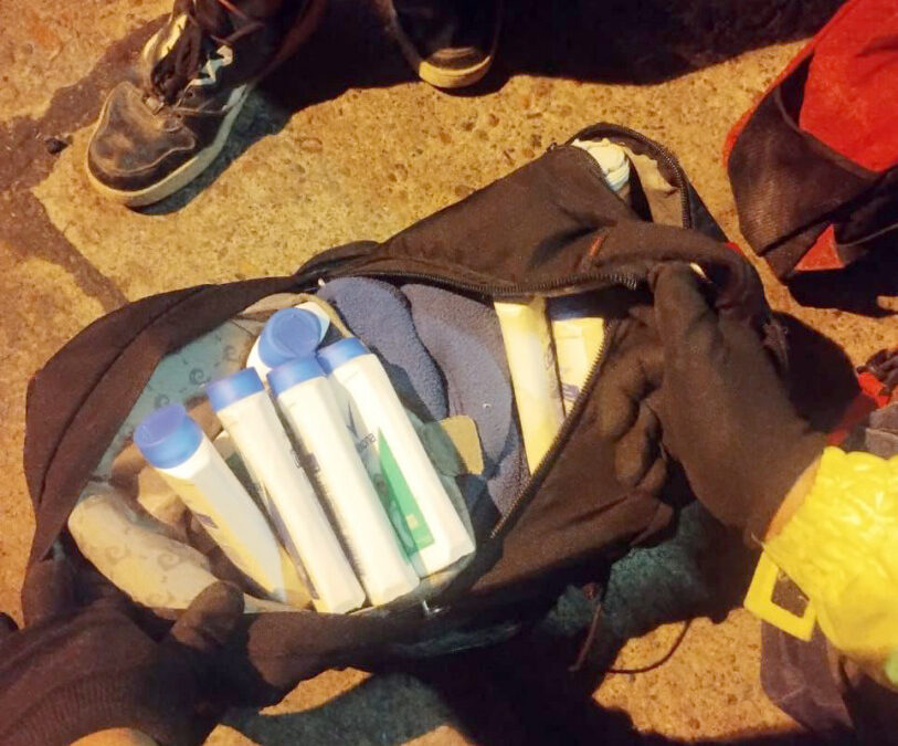 Mendoza: fue detenido cuando trasladaba más de 2 kilos de cocaína ocultos dentro de envases de talco