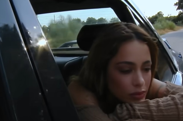 Tini regresa con su nuevo proyecto musical, “De papel”