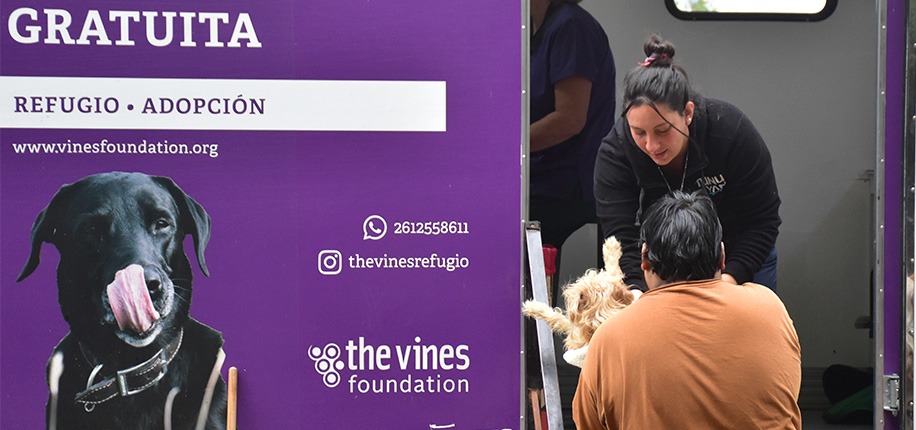 La Veterinaria Móvil estará hasta el miércoles en Vista Flores